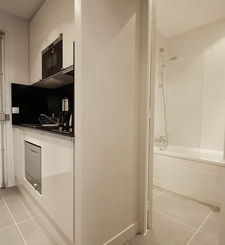 Bridgestreet Opera - Montmartre 4*